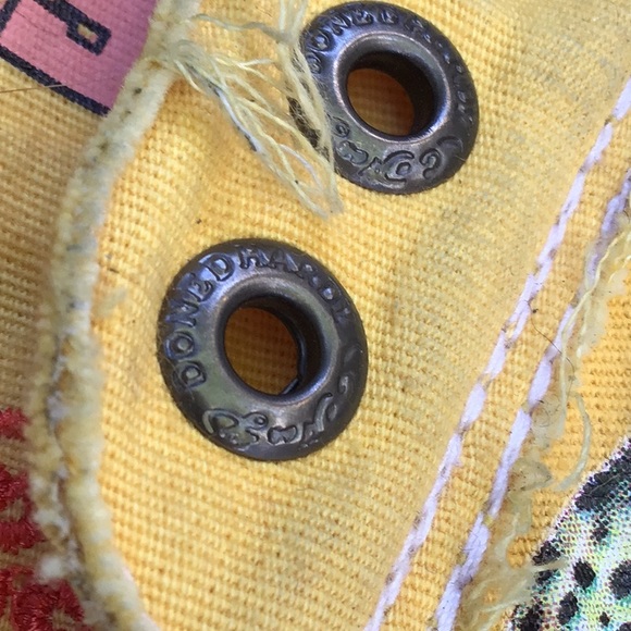 Ed Hardy cheetah graphic sneakers Size 8 - Picture 8 of 13